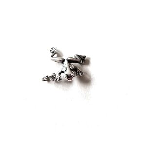 Tree Frog Charm 🐸